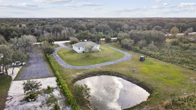 16469 NW 272nd Street, Okeechobee, FL 34972