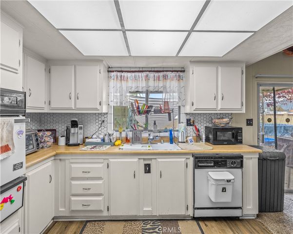 139 N Palomar, San Jacinto, CA 92582