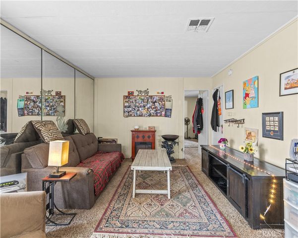 139 N Palomar, San Jacinto, CA 92582