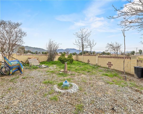 139 N Palomar, San Jacinto, CA 92582