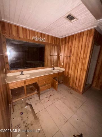 1560 Wilborne Road, Southaven, MS 38672