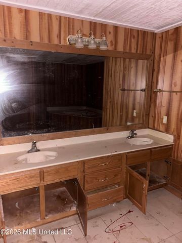 1560 Wilborne Road, Southaven, MS 38672