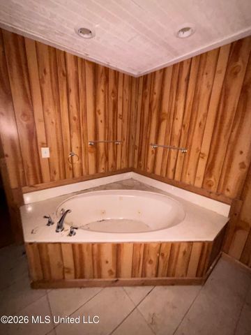 1560 Wilborne Road, Southaven, MS 38672