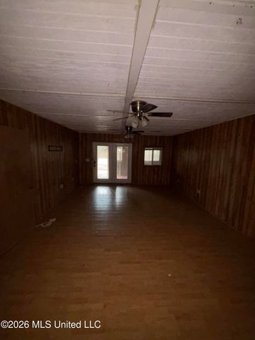 1560 Wilborne Road, Southaven, MS 38672