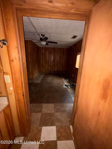 1560 Wilborne Road, Southaven, MS 38672