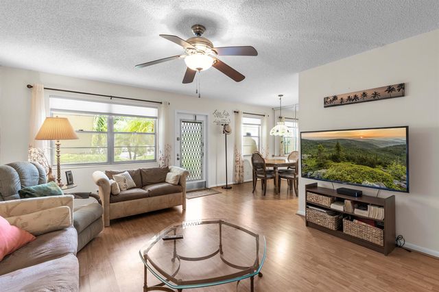 266 Ventnor S, Deerfield Beach, FL 33442
