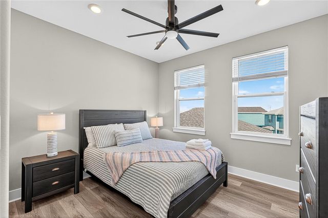 162 La Concha Blvd 31, Port Aransas, TX 78373