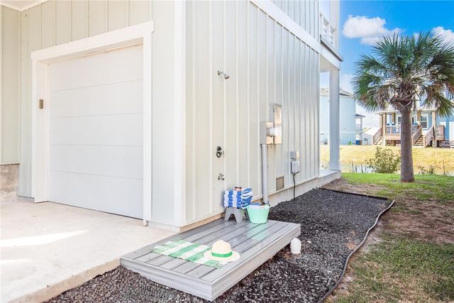 162 La Concha Blvd 31, Port Aransas, TX 78373