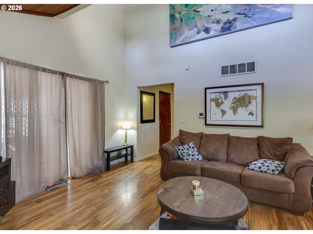 7905 Sw 184TH Ave, Beaverton, OR 97007