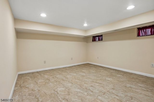 163 Maple St, West Orange Twp., NJ 07052