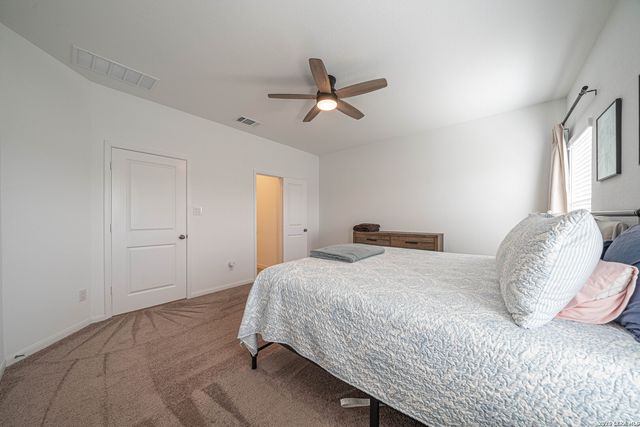 31832 Christmas Rose, Bulverde, TX 78163