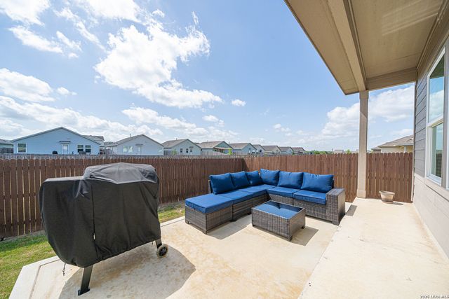 31832 Christmas Rose, Bulverde, TX 78163