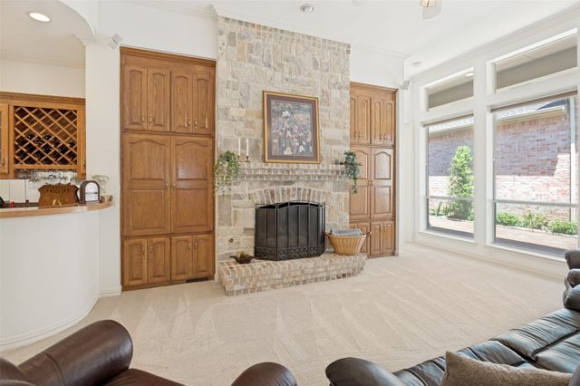 8619 Royalbrook Court, Dallas, TX 75243