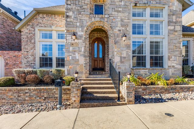 8619 Royalbrook Court, Dallas, TX 75243