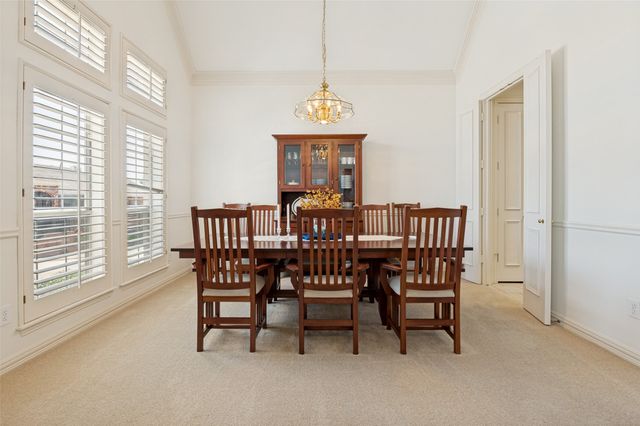 8619 Royalbrook Court, Dallas, TX 75243