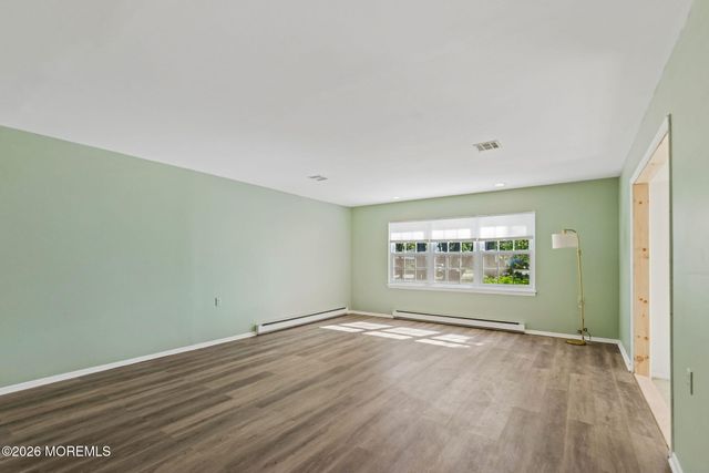 1261A Argyll Circle, Lakewood, NJ 08701