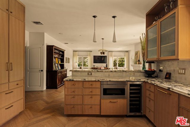 330 7th Street, Santa Monica, CA 90402