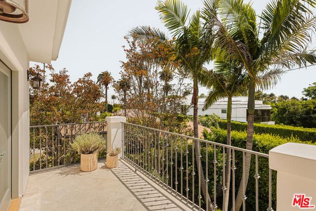 330 7th Street, Santa Monica, CA 90402