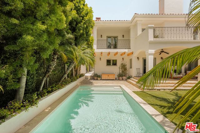 330 7th Street, Santa Monica, CA 90402