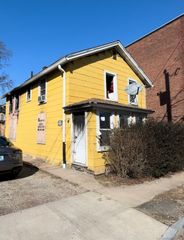 18 Portland Street, Middletown, CT 06457