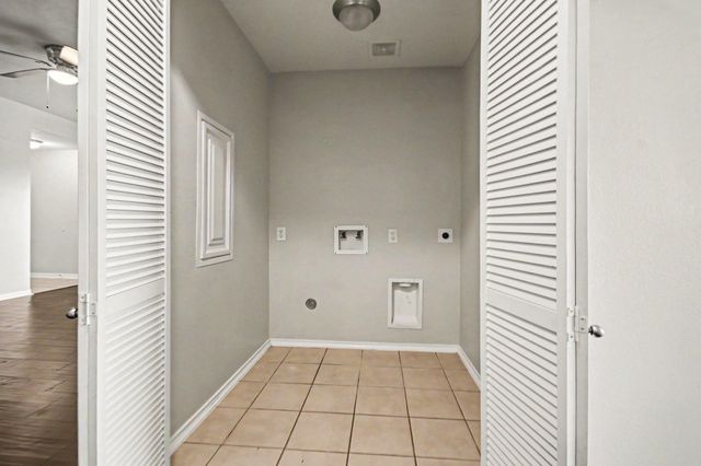 13923 Marners Court, Houston, TX 77014