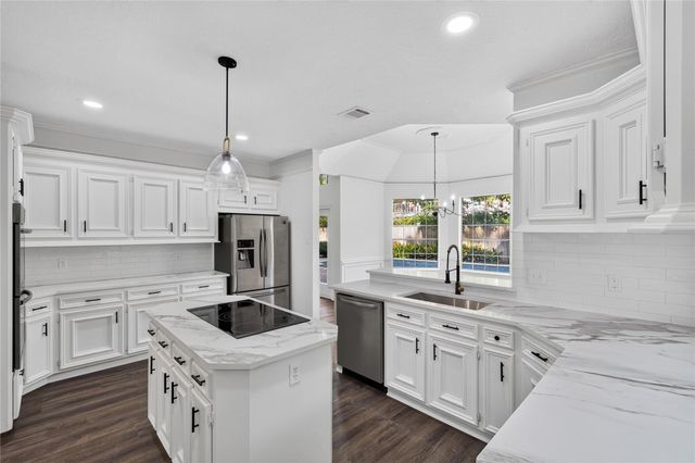 14503 Sandy Creek Drive, Houston, TX 77070