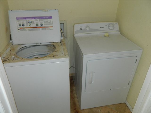 110 S Bois D Arc Street, Bailey, TX 75452