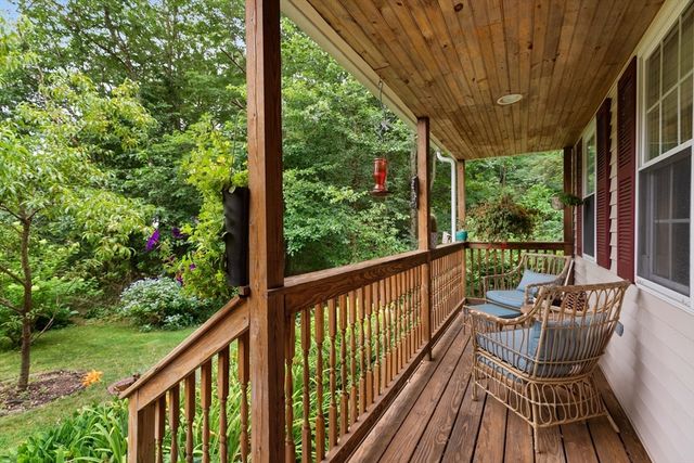 82 Norton Rd, North Attleboro, MA 02760