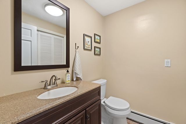 82 Norton Rd, North Attleboro, MA 02760