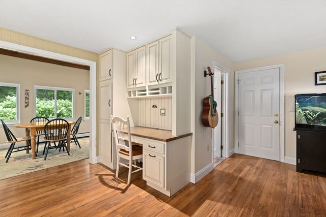 82 Norton Rd, North Attleboro, MA 02760