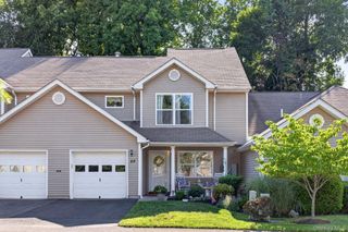 64 Twin Ponds Drive, Kingston, NY 12401