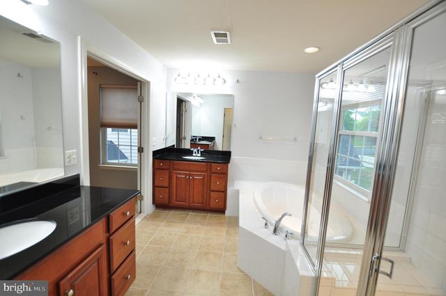 23011 SYCAMORE FARM DR, Clarksburg, MD 20871