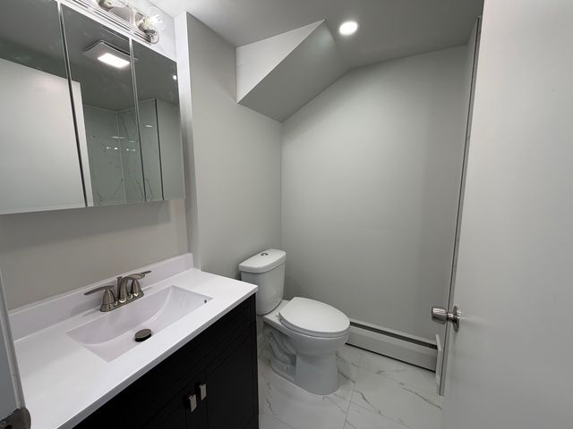 12253 S Peoria Street, Chicago, IL 60643