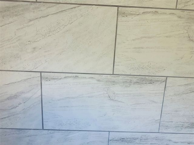 821 W Church Street, Grand Prairie, TX 75050