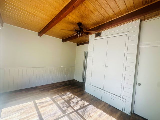 821 W Church Street, Grand Prairie, TX 75050