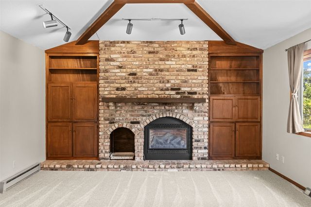 2620 Brookland Drive NE, Cedar Rapids, IA 52402