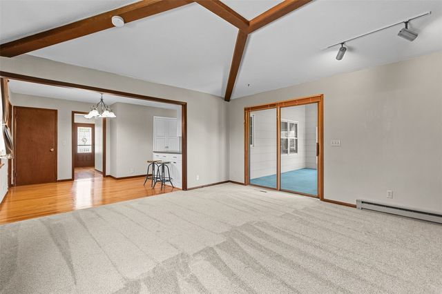 2620 Brookland Drive NE, Cedar Rapids, IA 52402