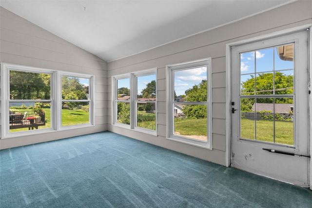 2620 Brookland Drive NE, Cedar Rapids, IA 52402