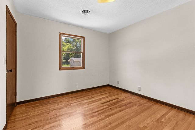 2620 Brookland Drive NE, Cedar Rapids, IA 52402