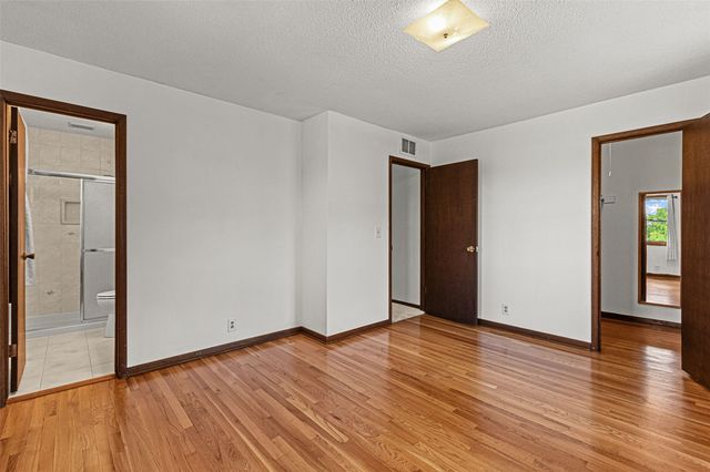 2620 Brookland Drive NE, Cedar Rapids, IA 52402