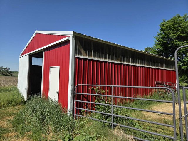W3064 Piper Road, Whitewater, WI 53190