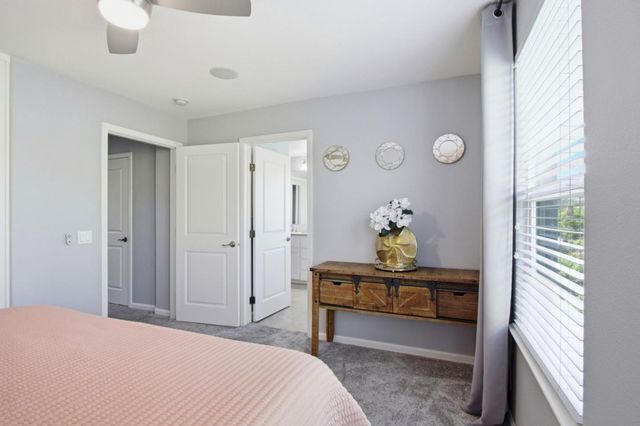 248 Vista Roma Way, San Jose, CA 95136