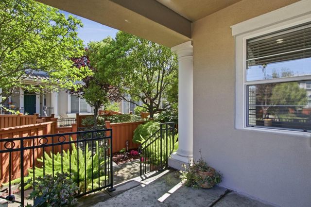 248 Vista Roma Way, San Jose, CA 95136