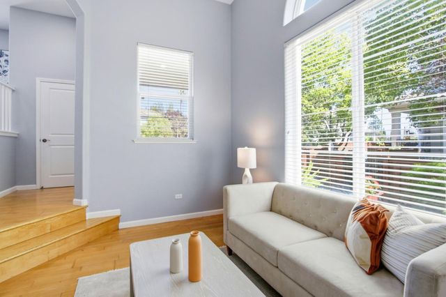 248 Vista Roma Way, San Jose, CA 95136