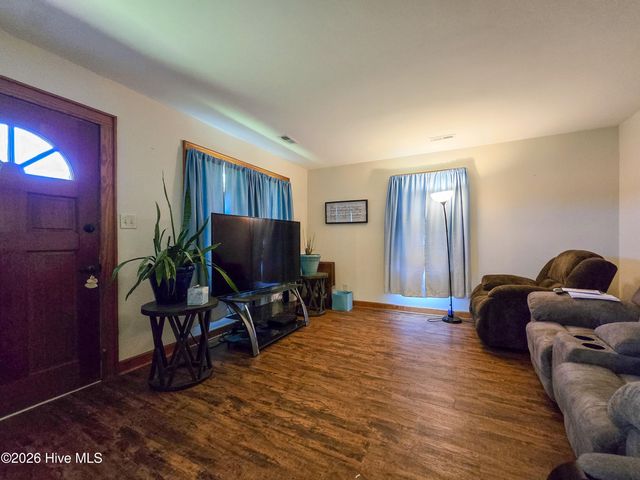 520 Lake Road, Hertford, NC 27944