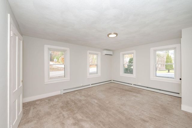 44 Burns Hill Road, Wilton, NH 03086