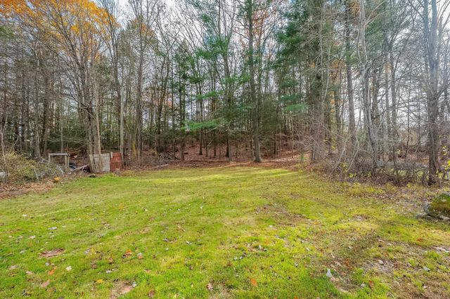 44 Burns Hill Road, Wilton, NH 03086