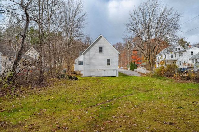 44 Burns Hill Road, Wilton, NH 03086