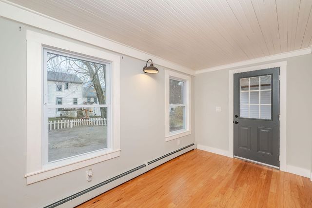 44 Burns Hill Road, Wilton, NH 03086