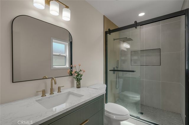 5309 Maymont, Los Angeles, CA 90043